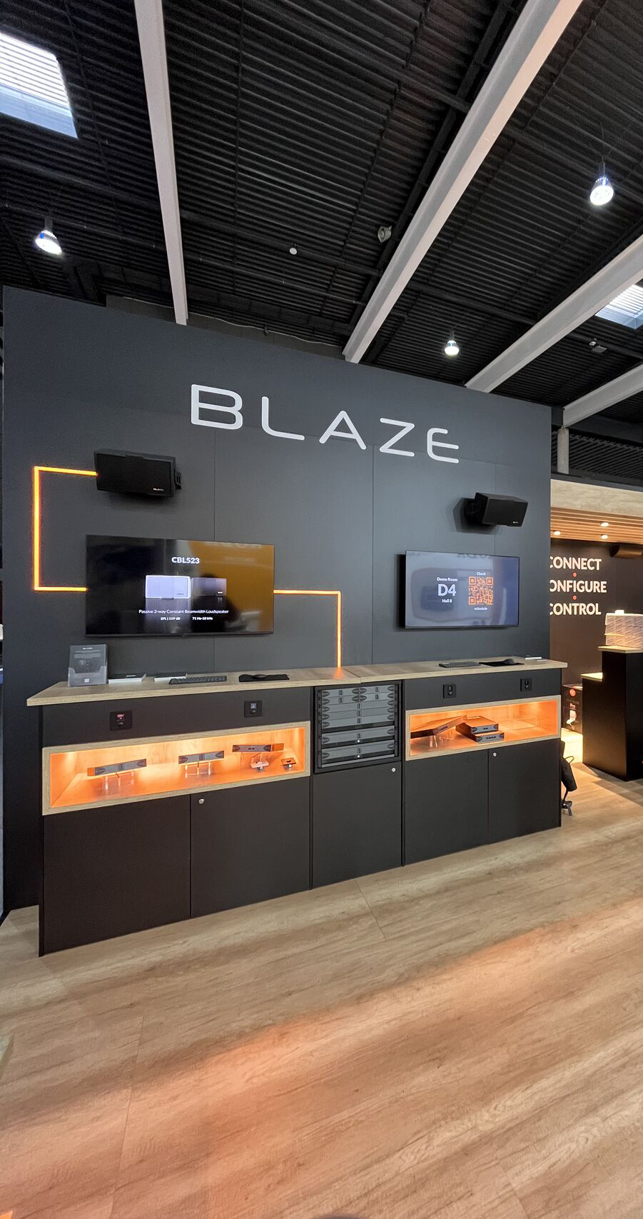 blaze booth2