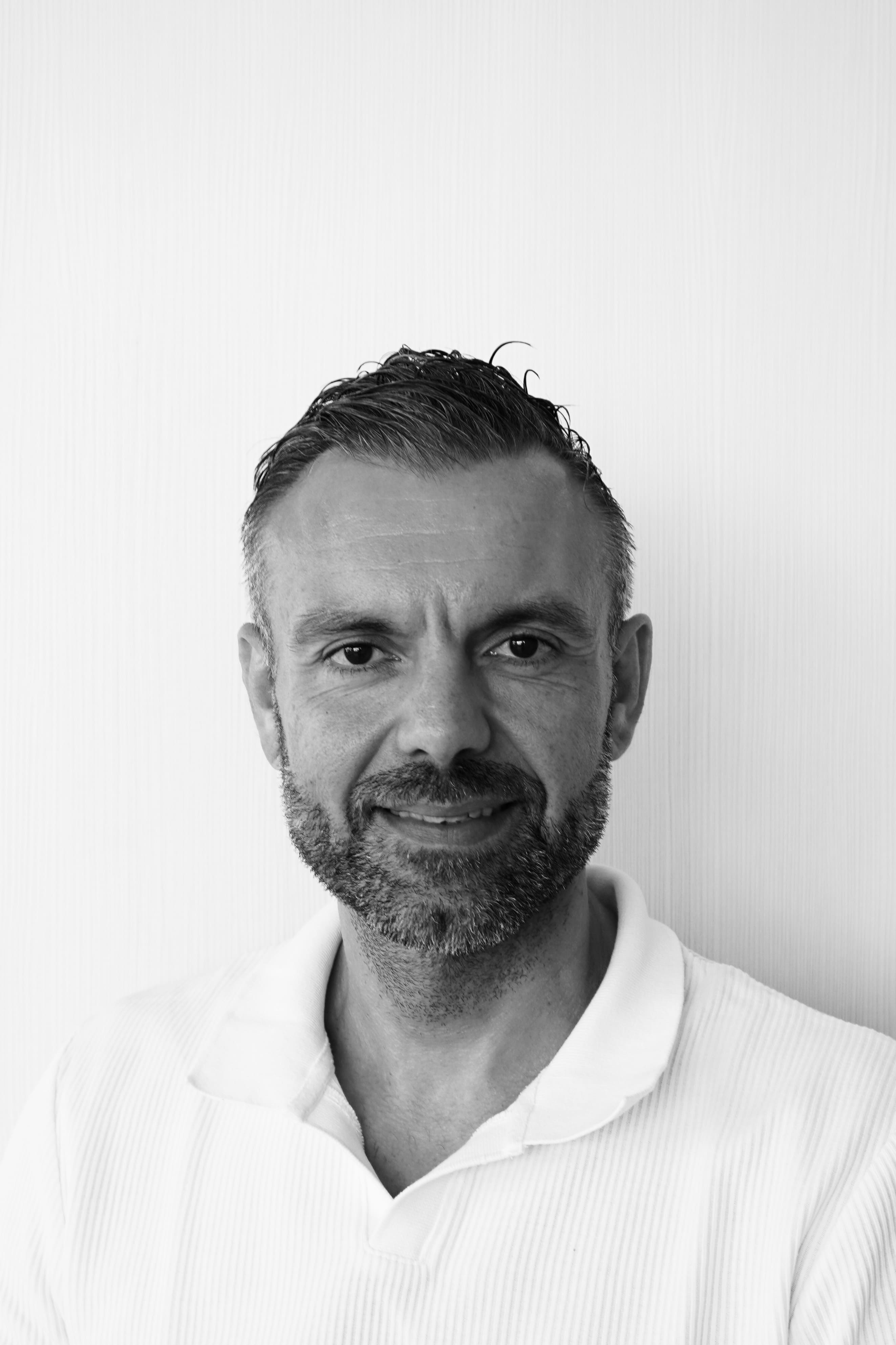 Nicolas DEBIAIS - MiD